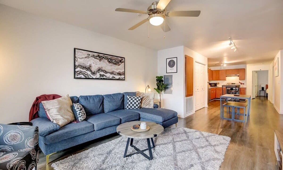 West Campus Apartment | Foodie Haven | Walk to Rio Favorites