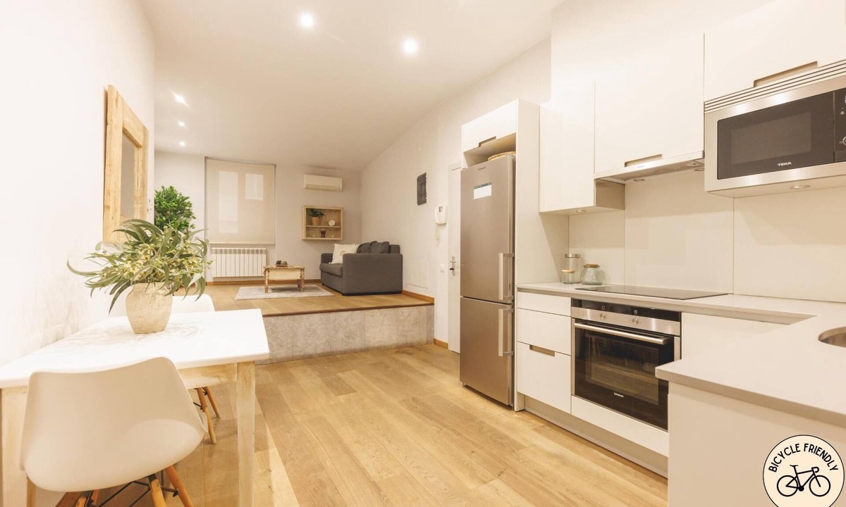 Barri Vell Apartment | Força 17 Aigua - Apartment Girona | Bravissimo