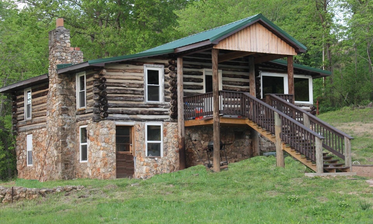 Steelville Cabin | 'For Old Time's Sake' Log Cabin