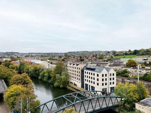 Newton St Loe Apartment | For Students Only - Hollis Wharf in Bath
