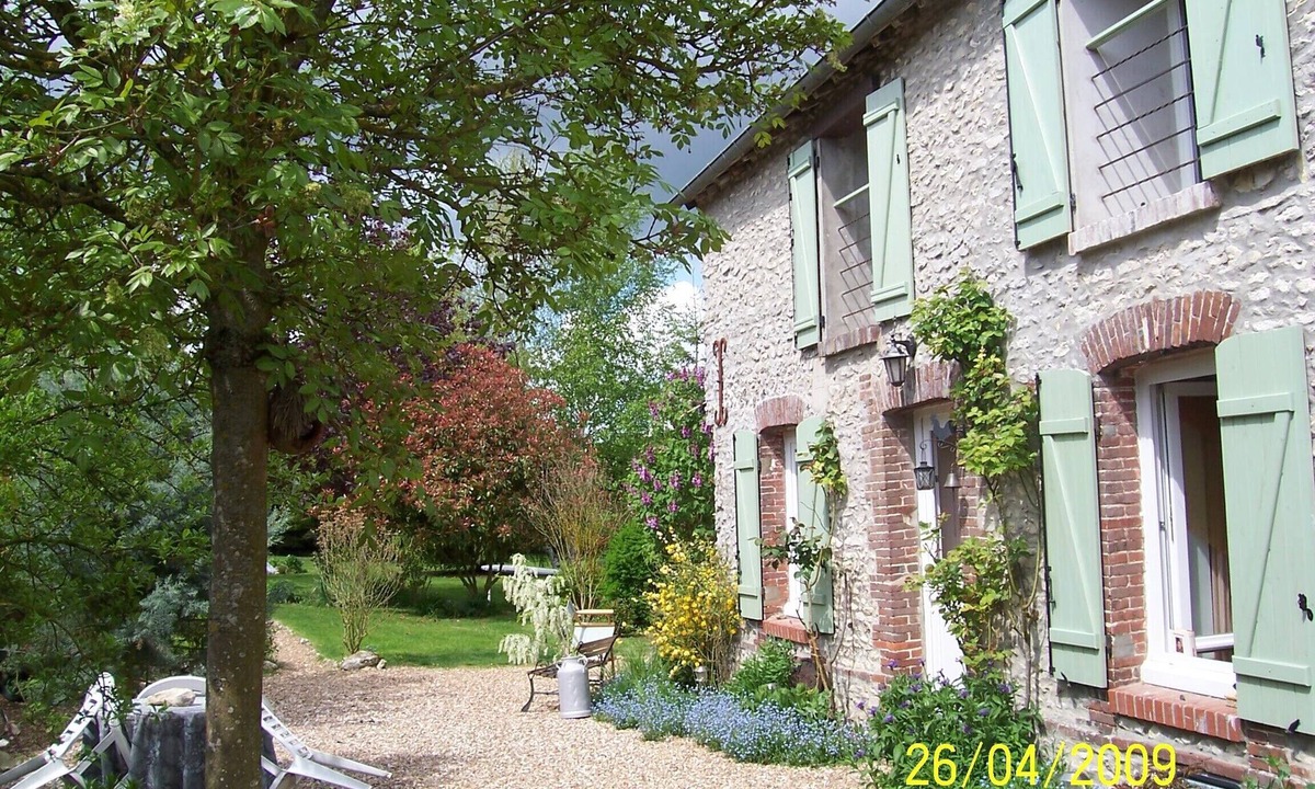 Saint-Lubin-de-la-Haye Cottage | For you it's like at home