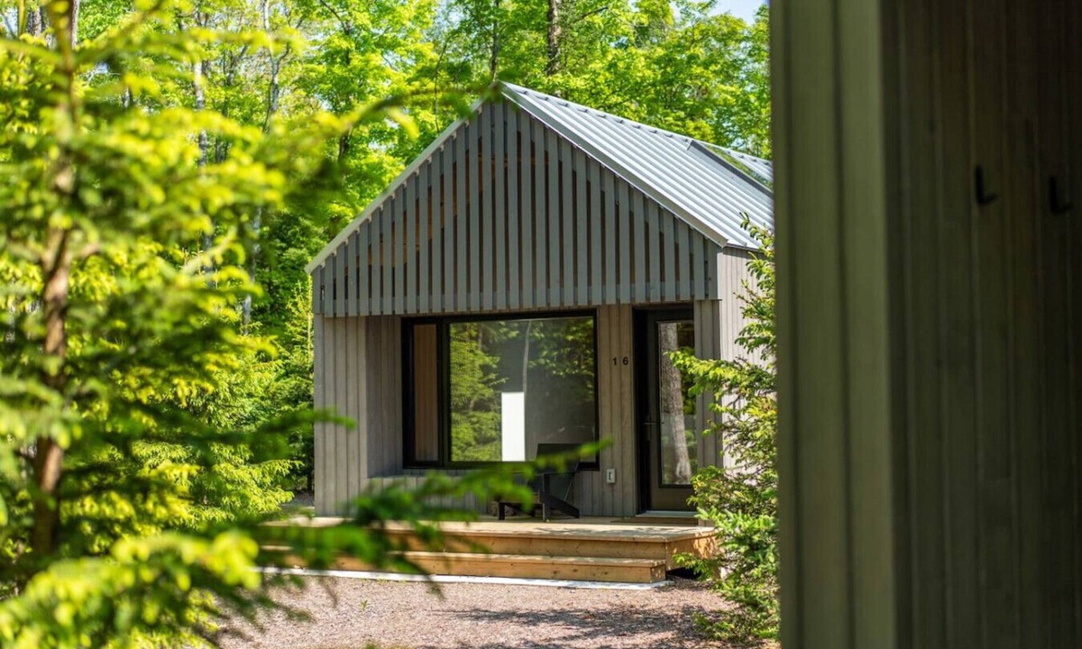 Algonquin Highlands Cabin | Forest Edge Escape at Dimensions | Cabin Sixteen | Meals Included