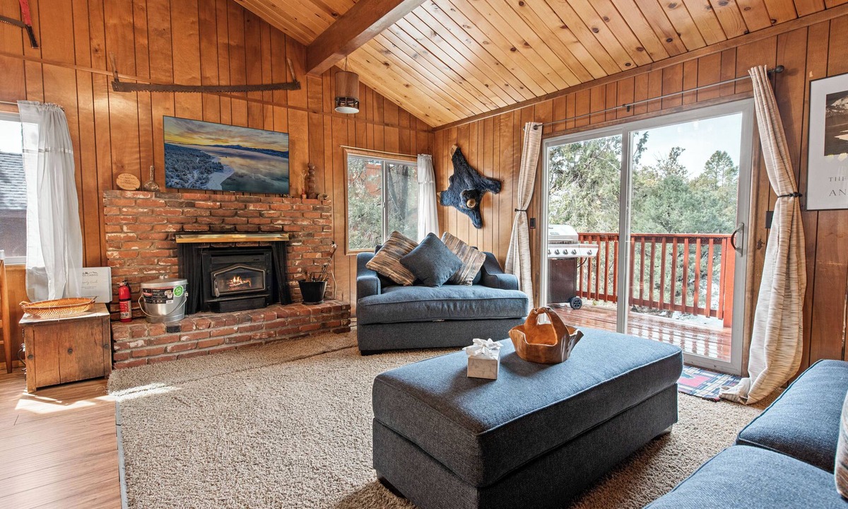 Whispering Forest Cabin | Forest Edge Retreat