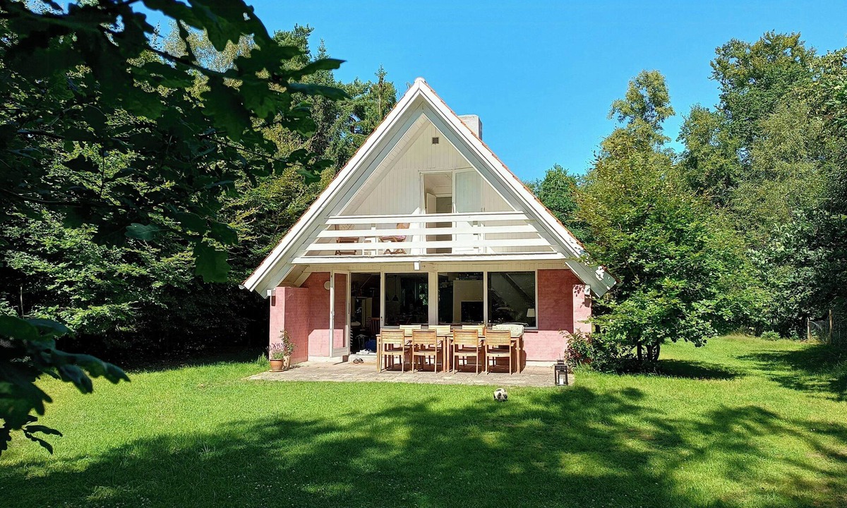 Ramlose House | Forest house by Tisvilde Hegn on natural plot
