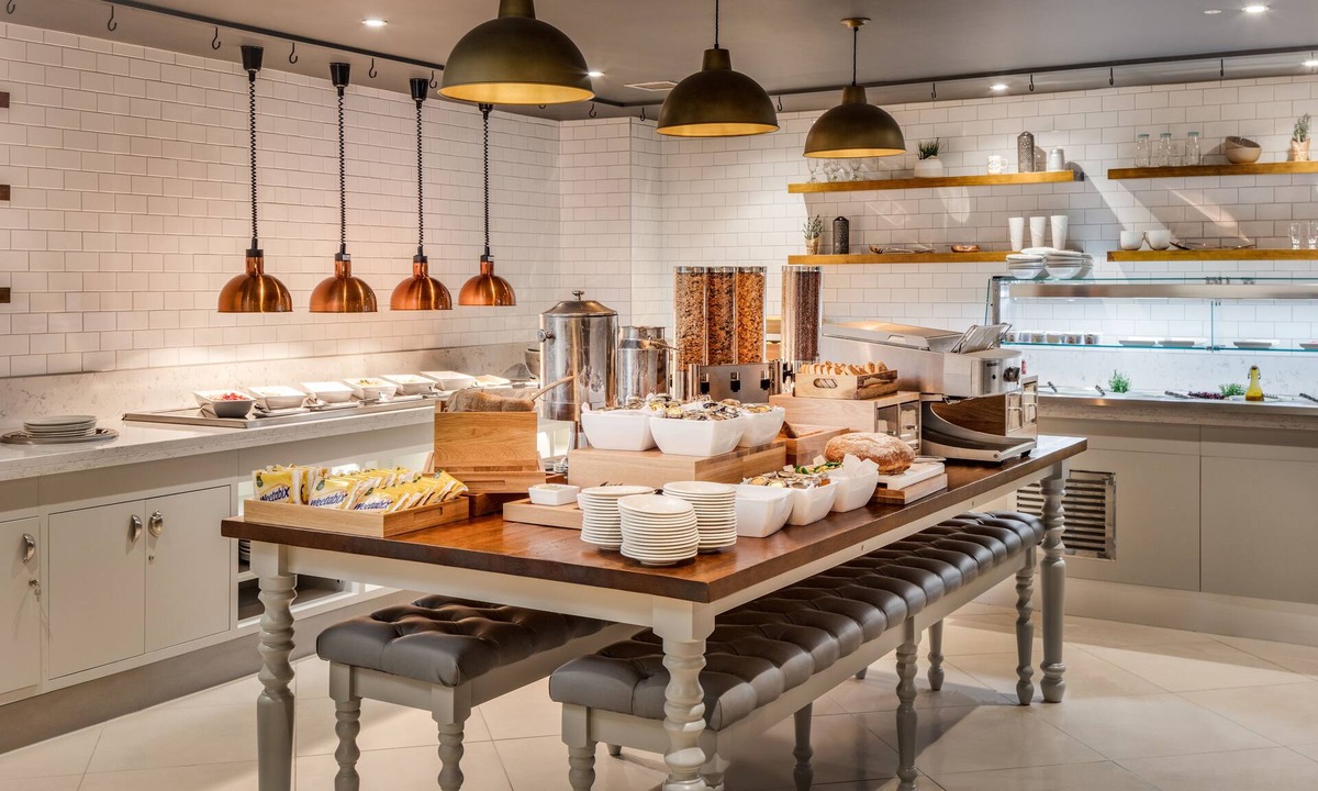 Broughton Hotel | Forest Pines Spa & Golf Resort