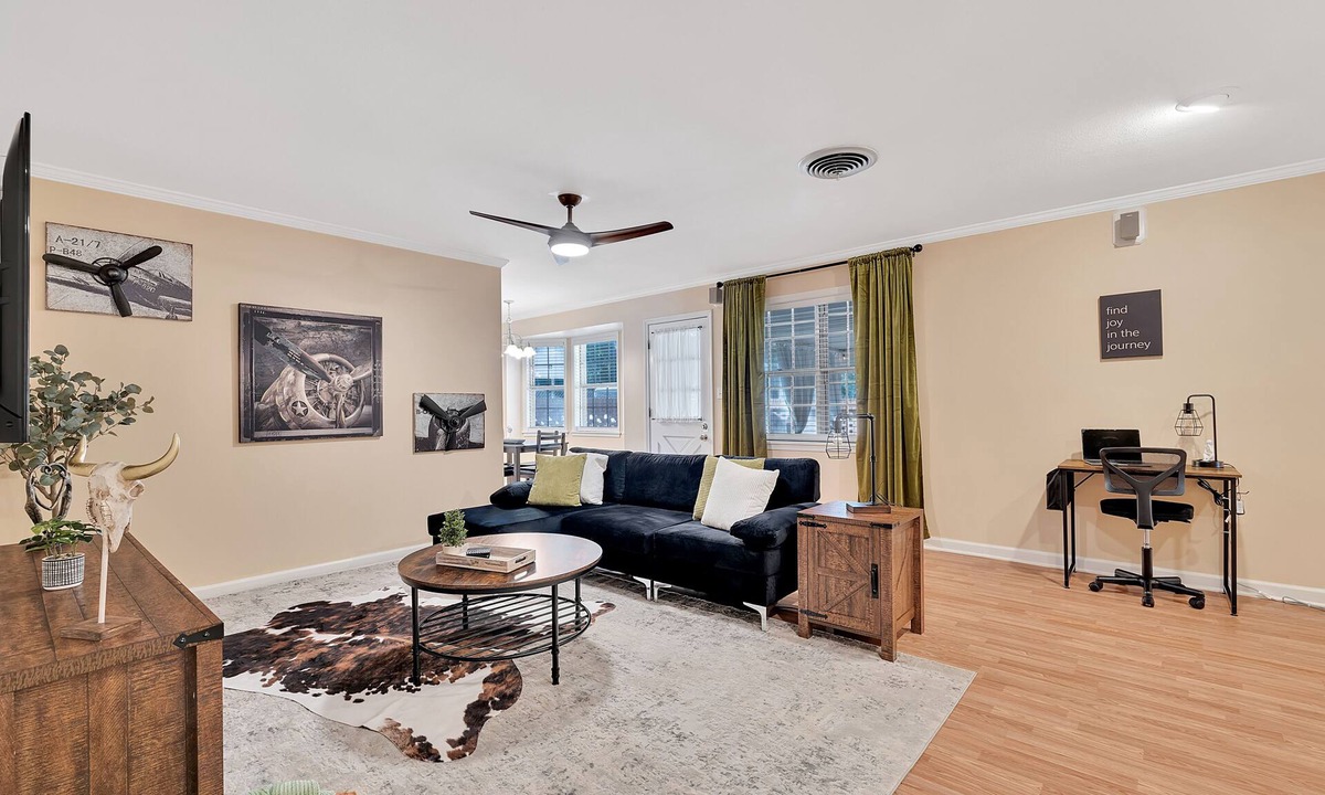 Shreveport House | Forest Retreat - BBQ - Game Room