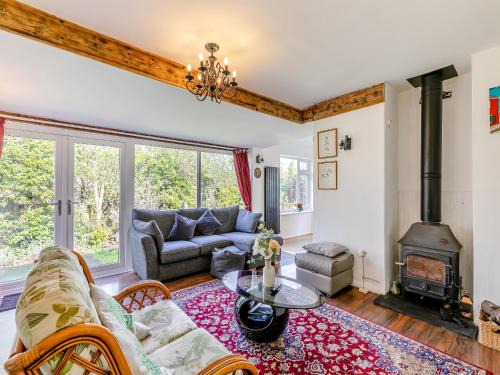 Newark upon Trent House | Forest View Cottage