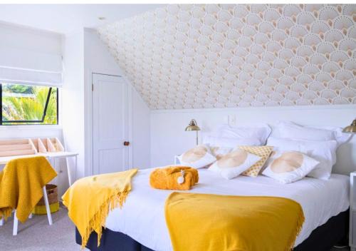 Paihia Bed & Breakfast | FOREST WATERS