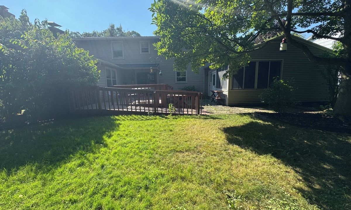 Rochester House | Forever Wild and Spacious 4BR House in Penfield
