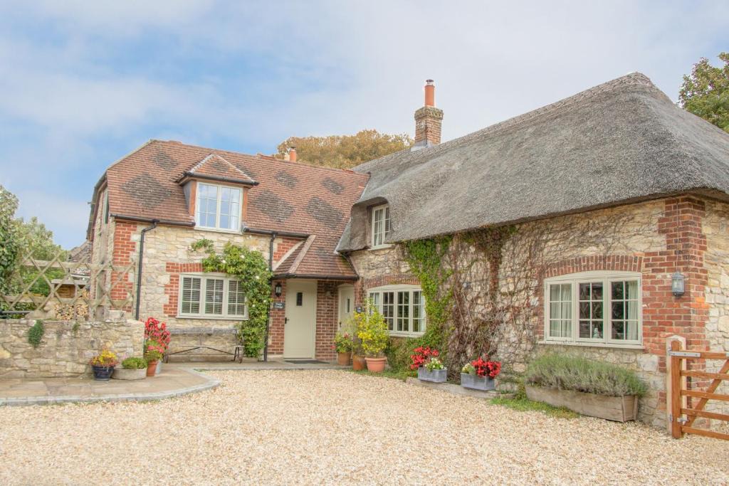 West Lulworth House | Forge Cottage