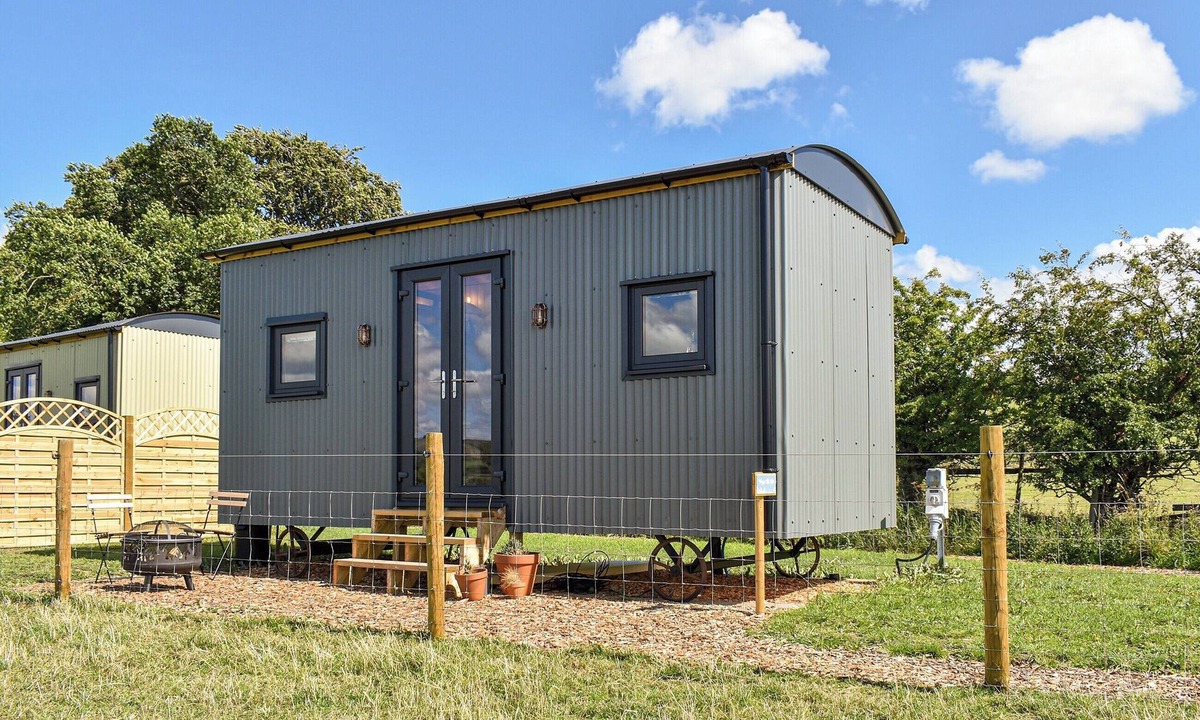 Bradbourne Cottage | Forget-Me-Not - UK37646