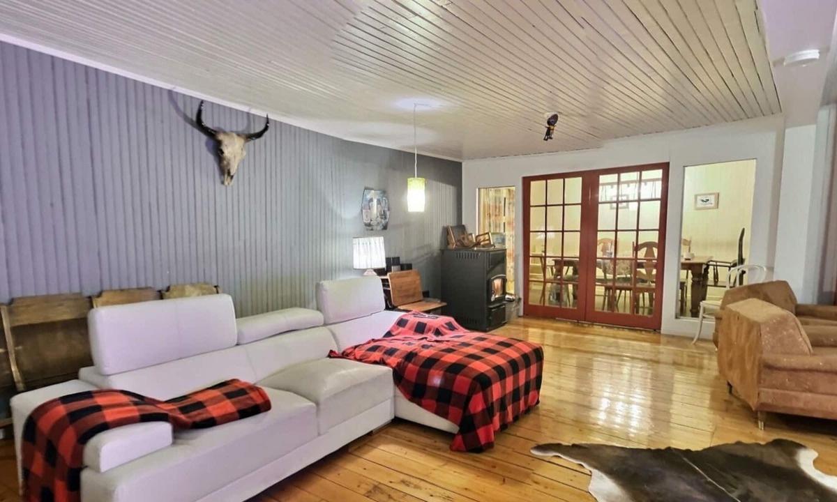 Rimouski House | Former General Store Chez Frid