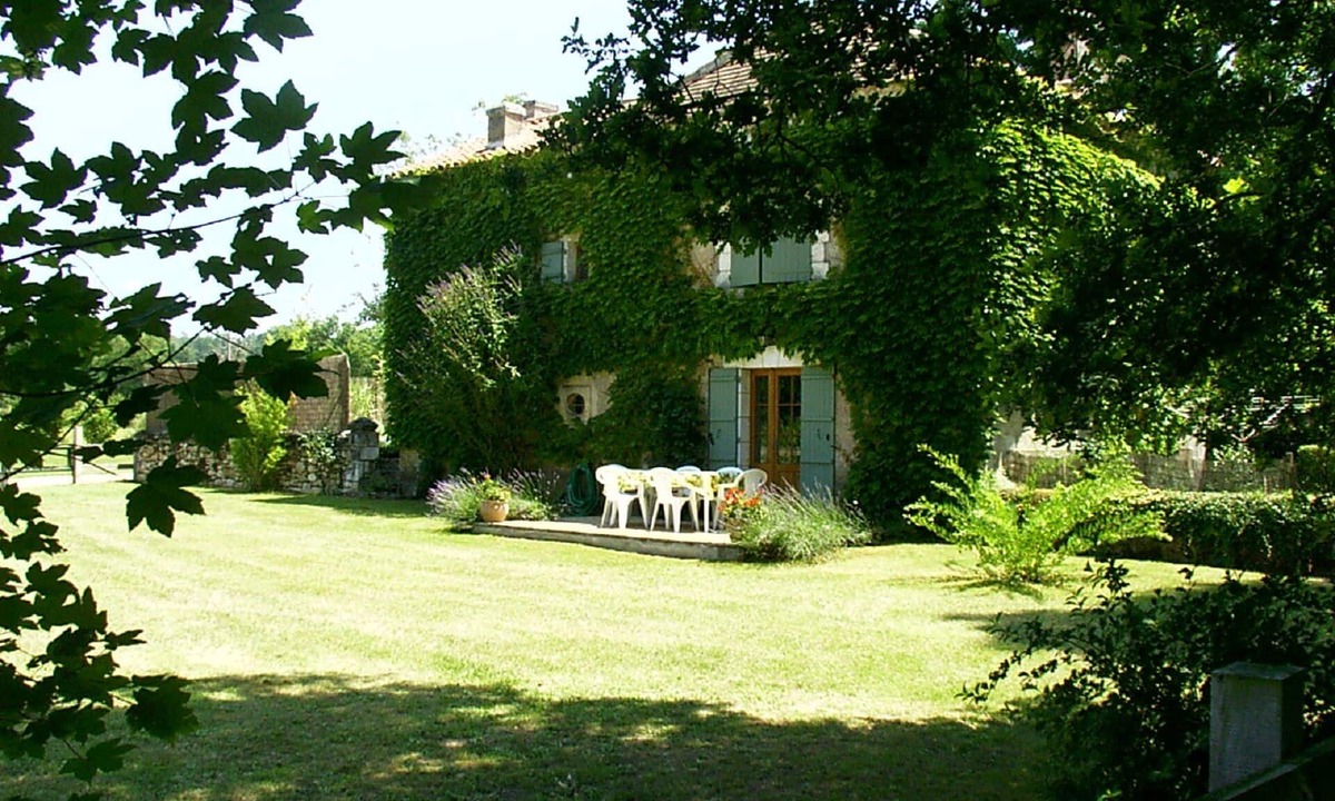 Saint-Pierre-de-Cole House | Former miller's house