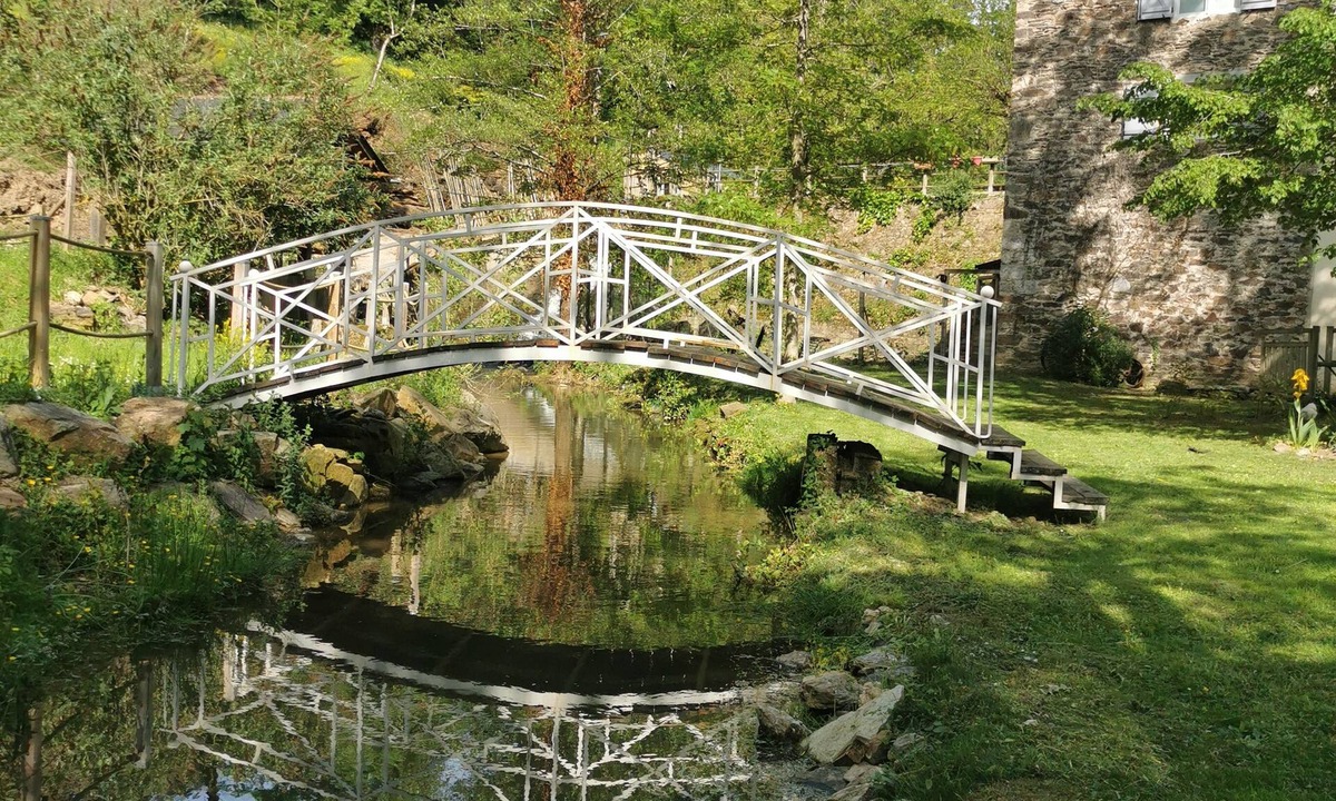 Naucelle House | Former mill workshop, converted into a ground-floor apartment.