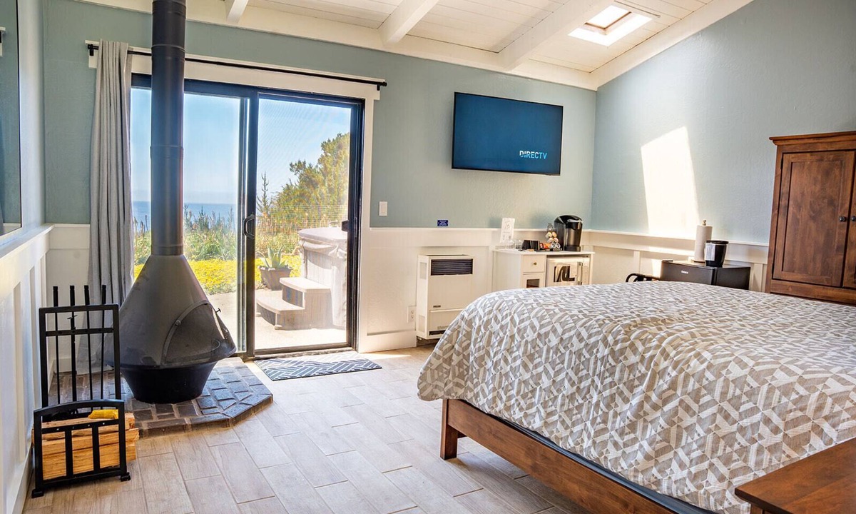 Timber Cove Hotel | Fort Ross Lodge