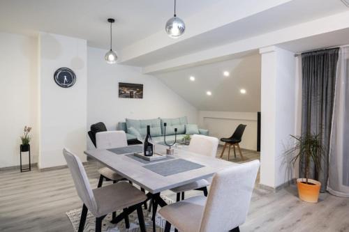Cove Parja Apartment | Fort Vista
