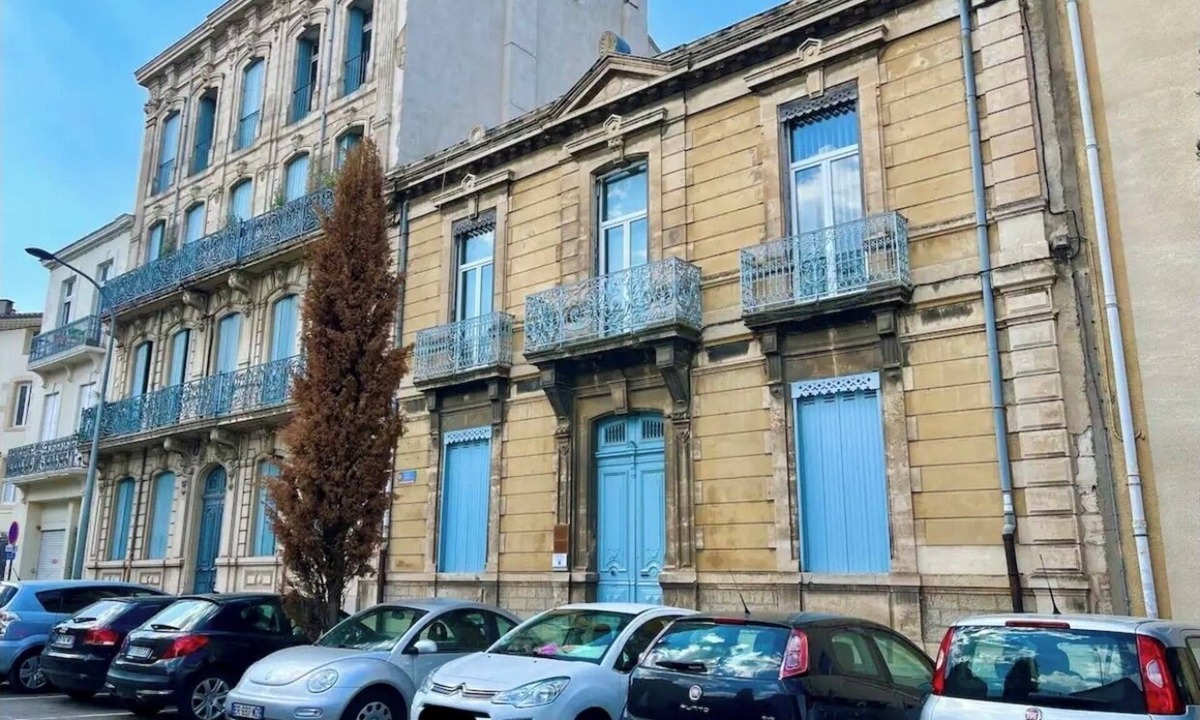 Cite Apartment | Forum-La gare apartment, T2 50 m2, air-conditioned, garage, courtyard 80m2