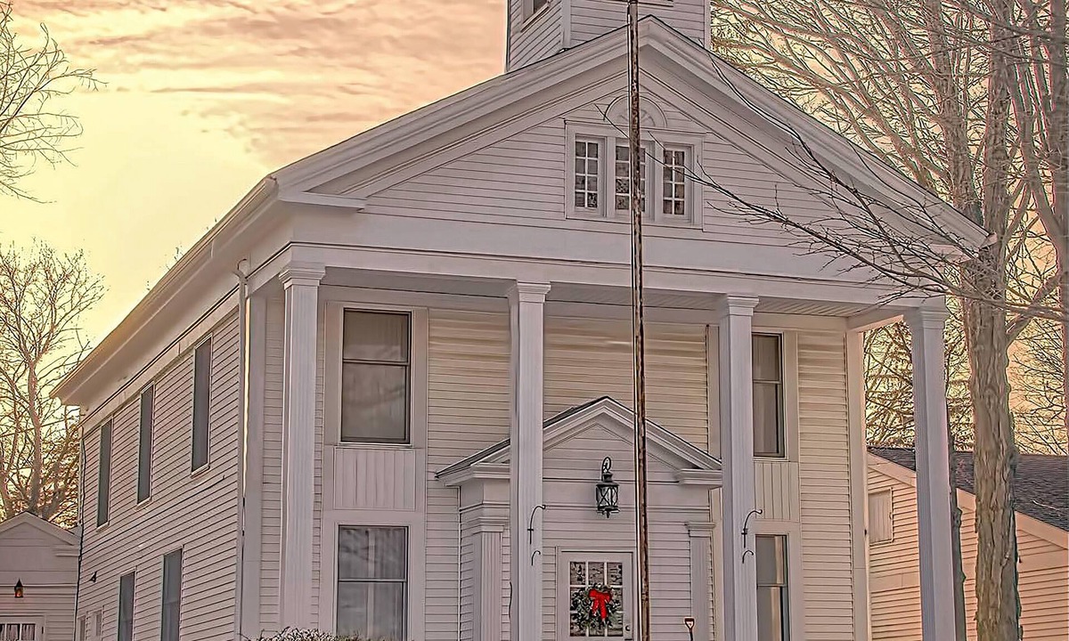 Wellsboro Apartment | Fountain ViewII~Charming historical building in the heart of downtown Wellsboro.