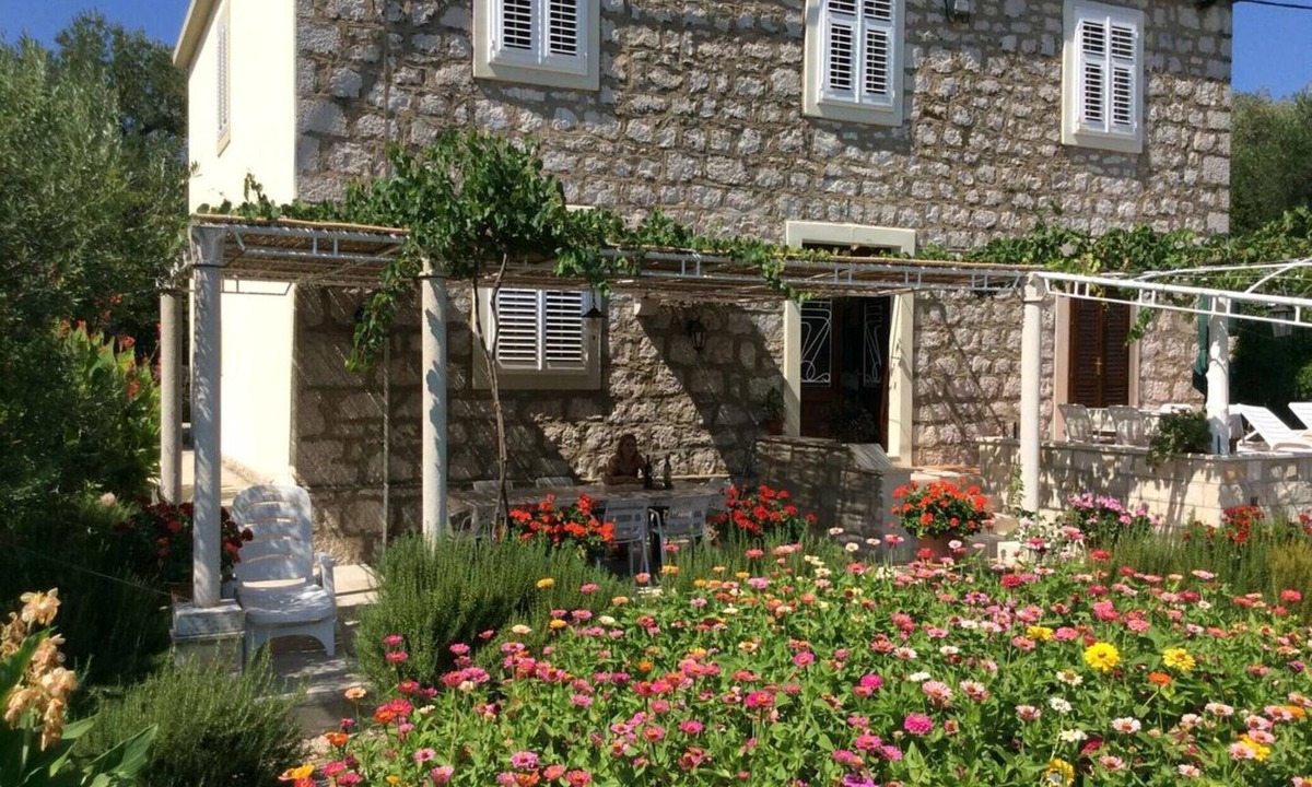Broce Apartment | Four bedroom apartment