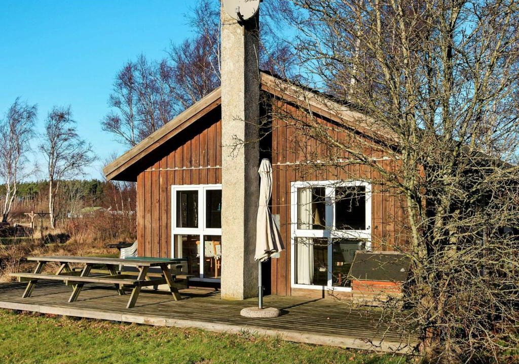 Vestero Havn House | Four-Bedroom Holiday home in Læsø