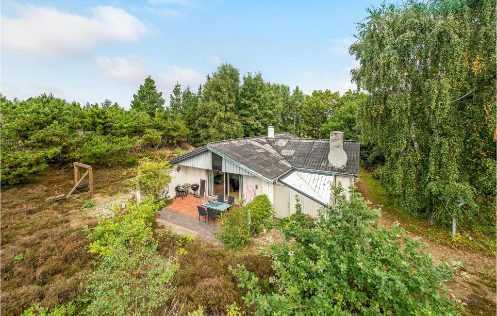 Rømø Kirkeby House | Four-Bedroom Holiday Home In Romo