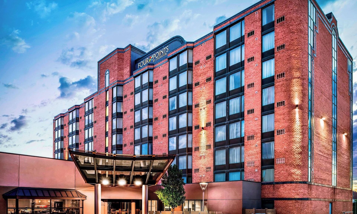 Mississauga Hotel | Four Points by Sheraton Mississauga Meadowvale