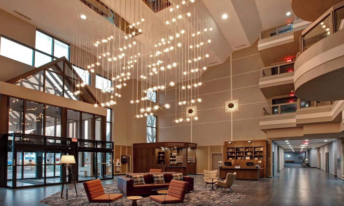 Thorold Hotel | Four Points by Sheraton St. Catharines Niagara Suites