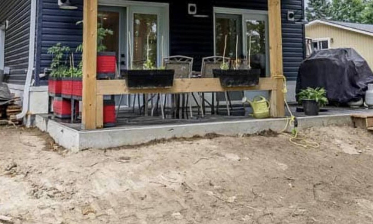 Irondale Cottage | Four Season Family Cottage on Beech Lake