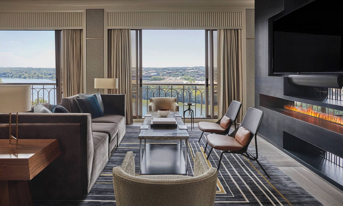 Waller Creek District Hotel | Four Seasons Hotel Austin