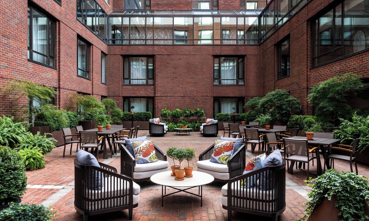 Downtown Boston Hotel | Four Seasons Hotel Boston