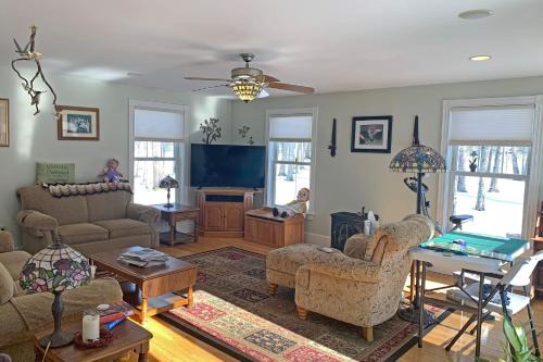 Ellsworth House | Four Seasons