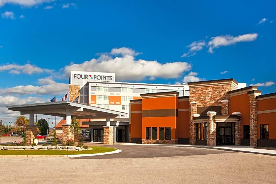 Saginaw Hotel | Four Points by Sheraton Saginaw
