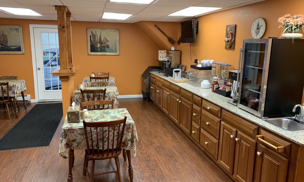 Manchester Center Hotel | Four Winds Country Motel