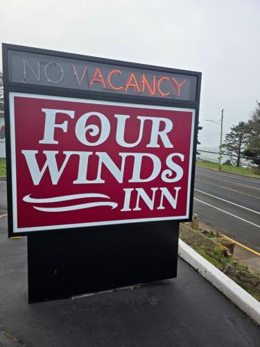 Depoe Bay Hotel | FourWinds INN