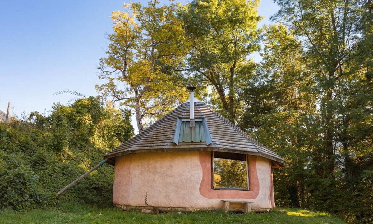 Prebois House | Fox Cabin: Unique Cabin with Mountain Views