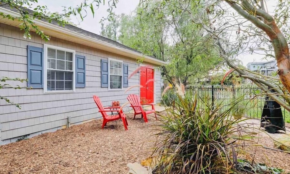 Catonsville House | Fox Cottage *Pet Friendly*