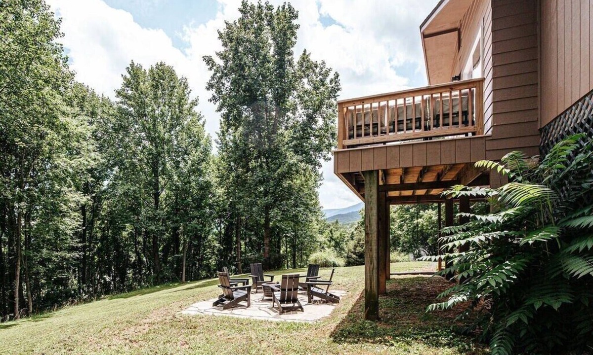 Afton House | Fox Hill: Hot Tub, Views, Pet Friendly!