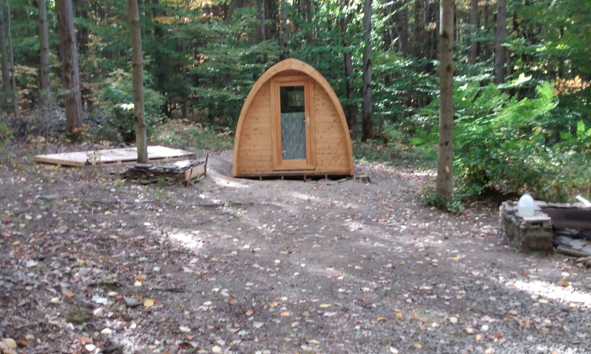 Etna House | Fox's Den Camping Pod at Camp Earth Connection