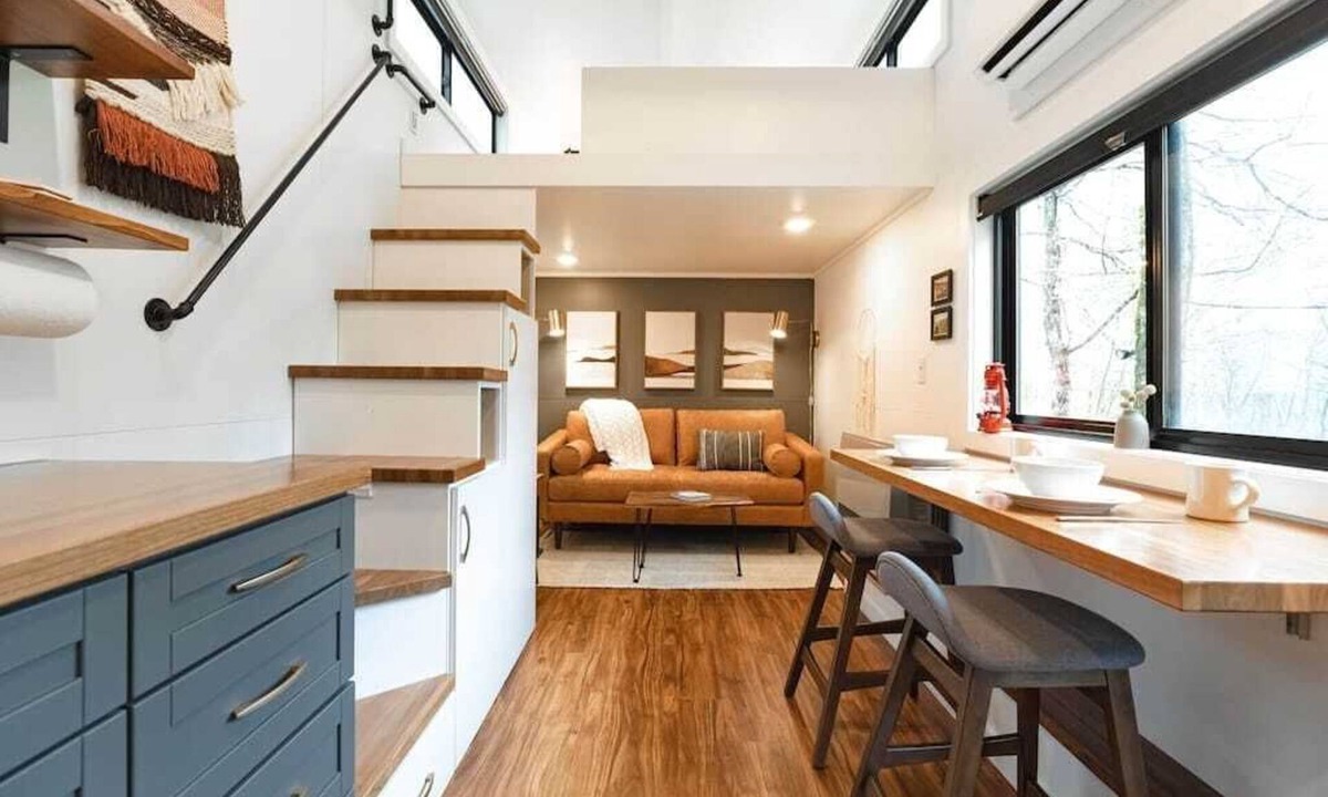 Jamaica Apartment | Foxglove Tiny House - a modern tiny getaway