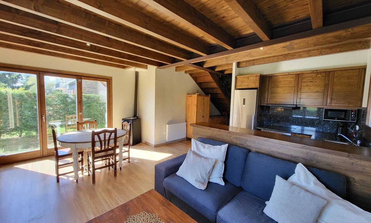 Angoustrine House | Casa con Gran Tranquilidad y Espacio