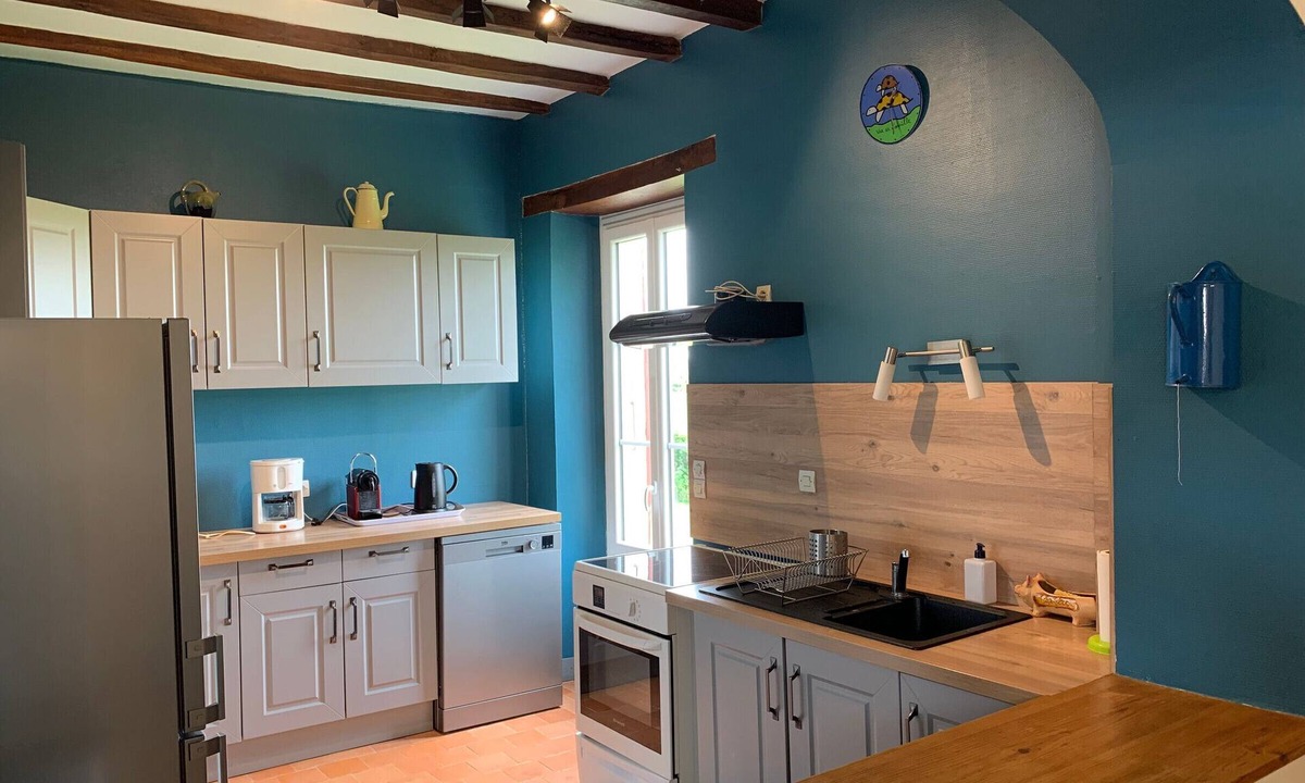 Sauzelles Cottage | Charming Cottage Near Fontgombault Abbey, with Garden & Close to Brenne Regional Park