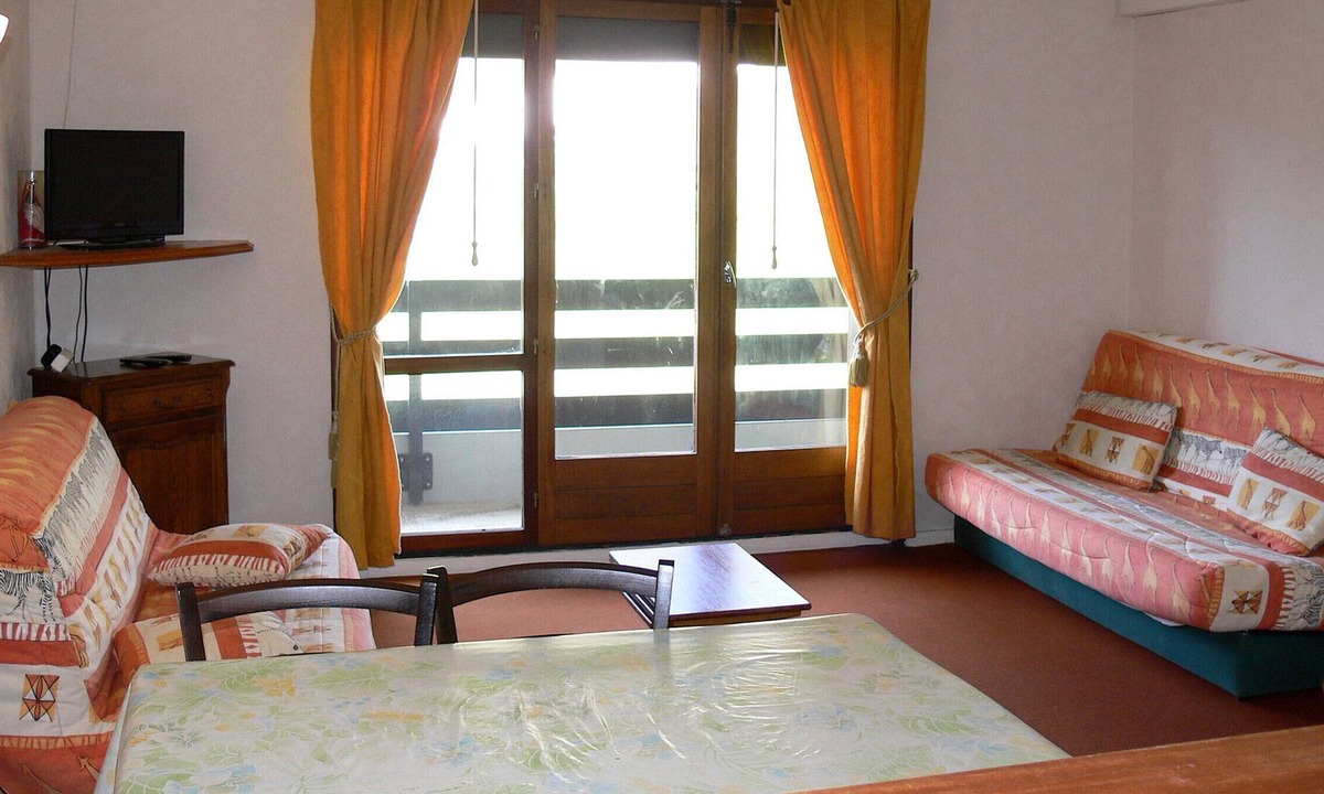 Gouaux-de-Larboust Apartment | Studio null-null, studio flat, 4 persons