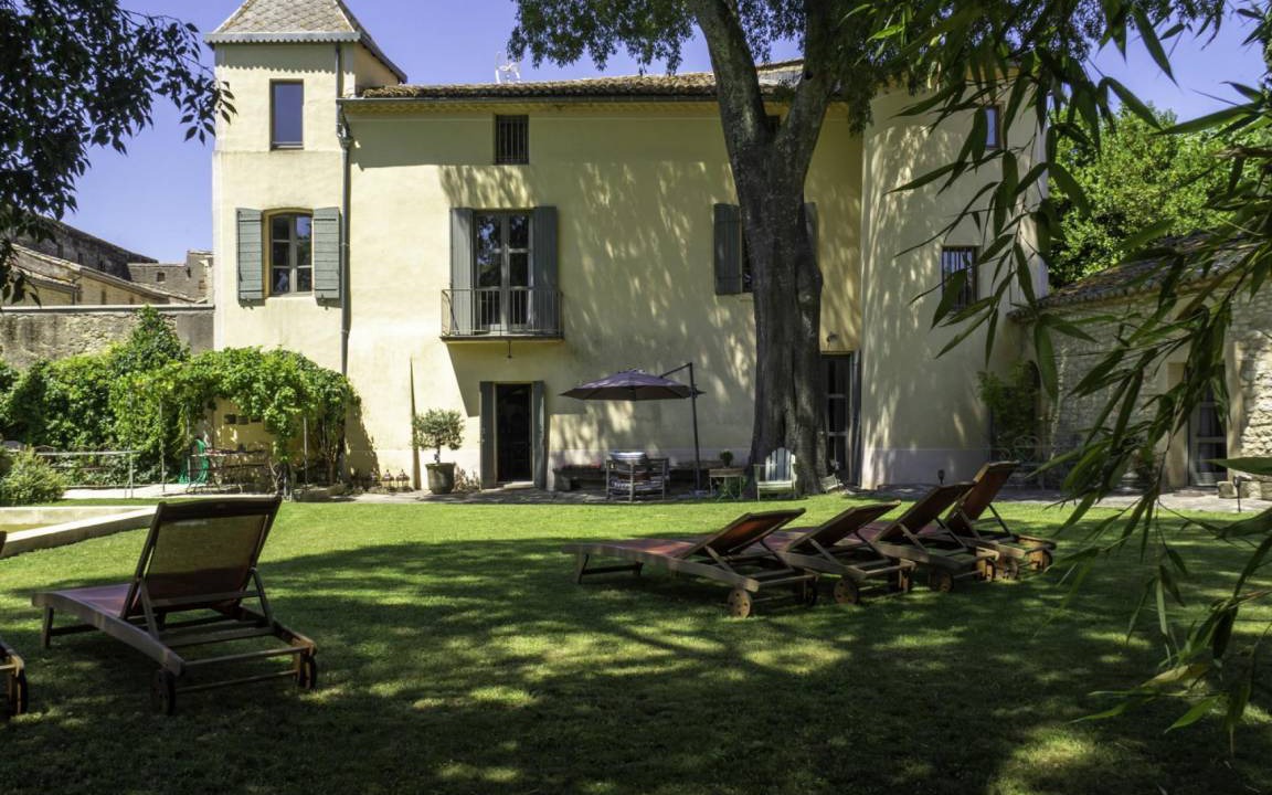 Montaren-et-Saint-Mediers Villa | La Bastide luxury villa with pool and outdoor cinema near Uzes, Provence