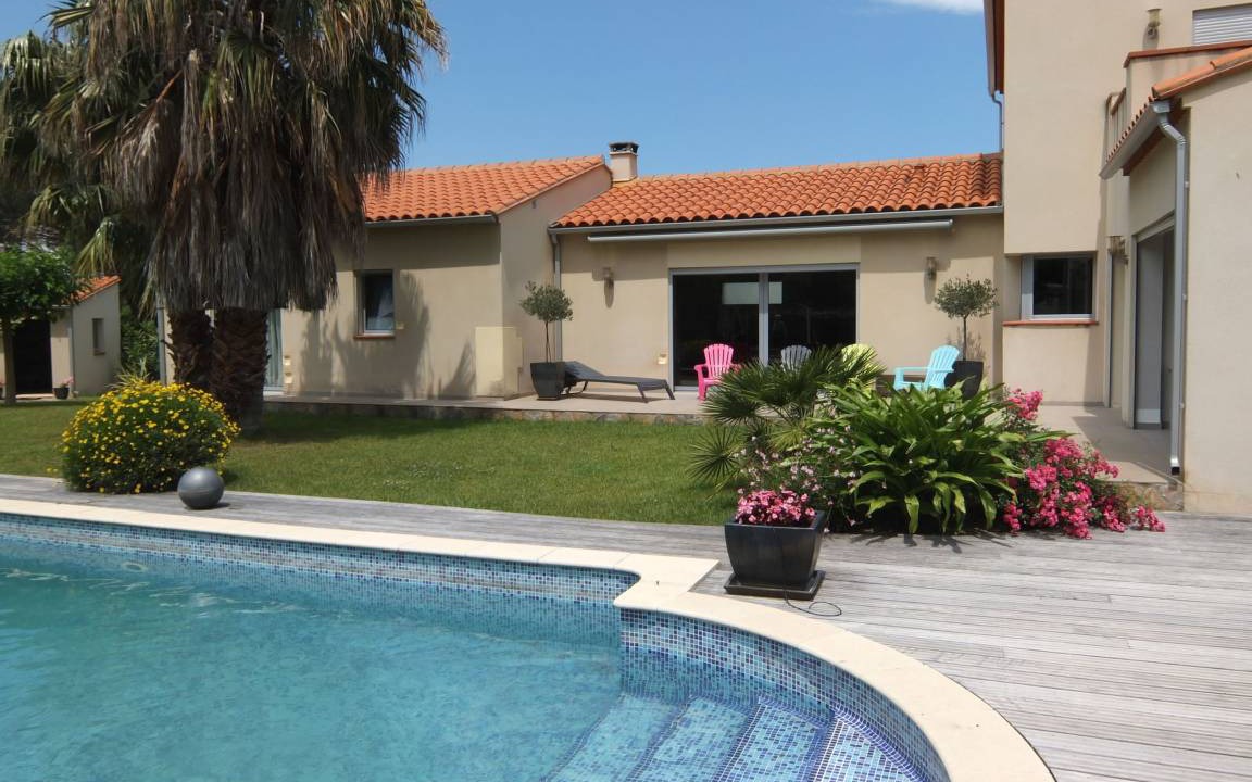 Saint-Genis Villa | 200 m² Villa ∙ 4 bedrooms ∙ 8 guests