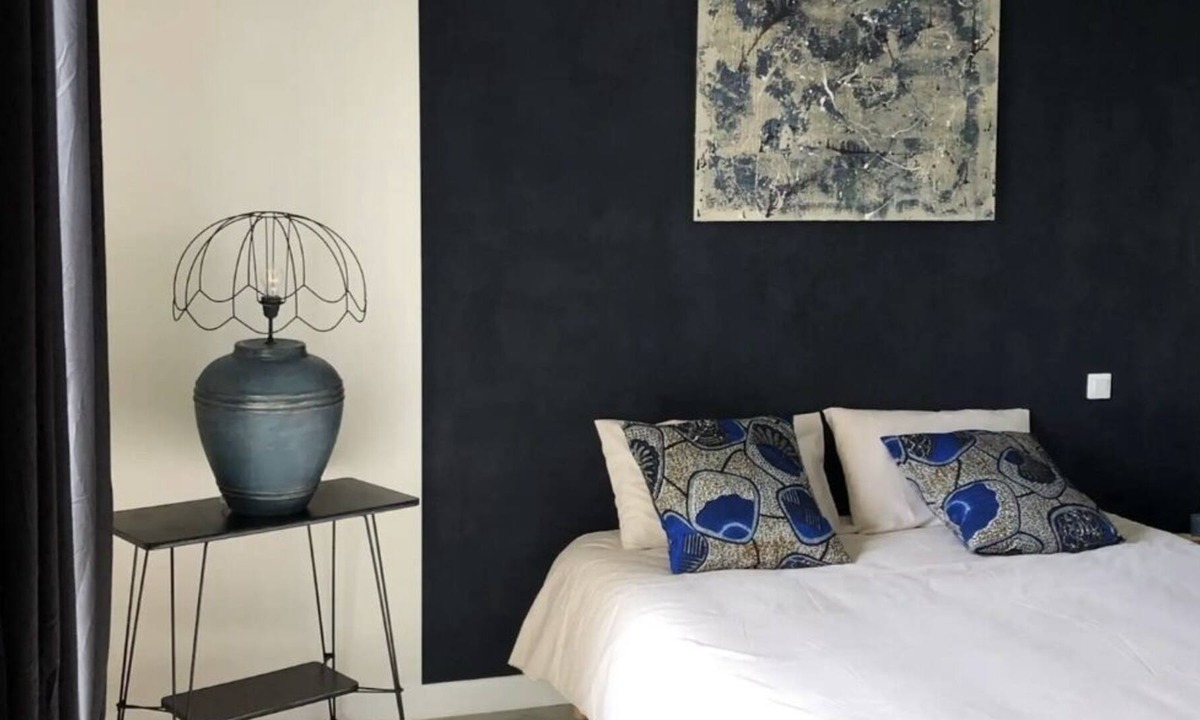 Saint-Georges-les-Baillargeaux Bed & Breakfast | Vrbo Property