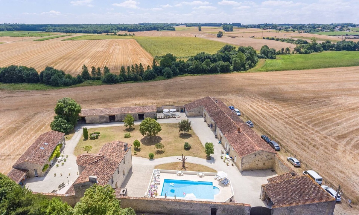 Saint-Hilaire-de-Villefranche House | The Old Monastery - Gauguin