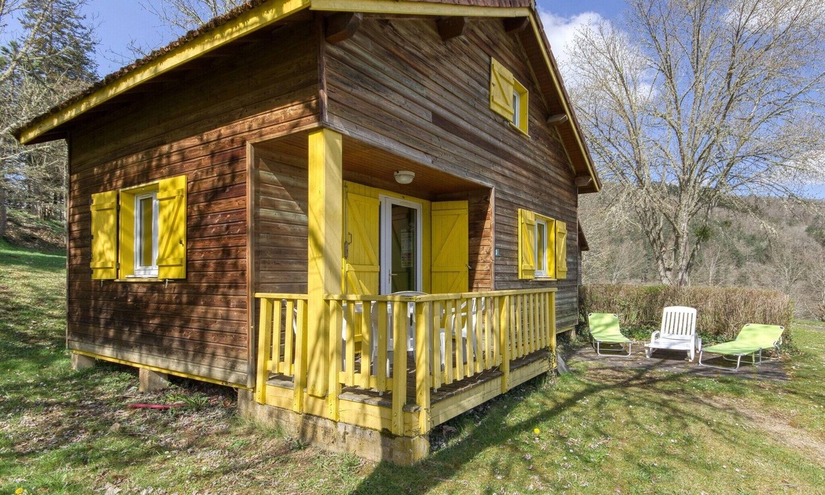 Saint-Jacques-d'Ambur Ski Chalet | Chalet for 5 with Mezzanine