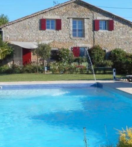 Saint-Jean-de-Maruejols-et-Avejan Bed & Breakfast | Le moulin de courlas