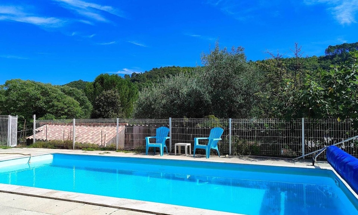 Saint-Sebastien-d'Aigrefeuille House | Charming holiday home with swimming pool.