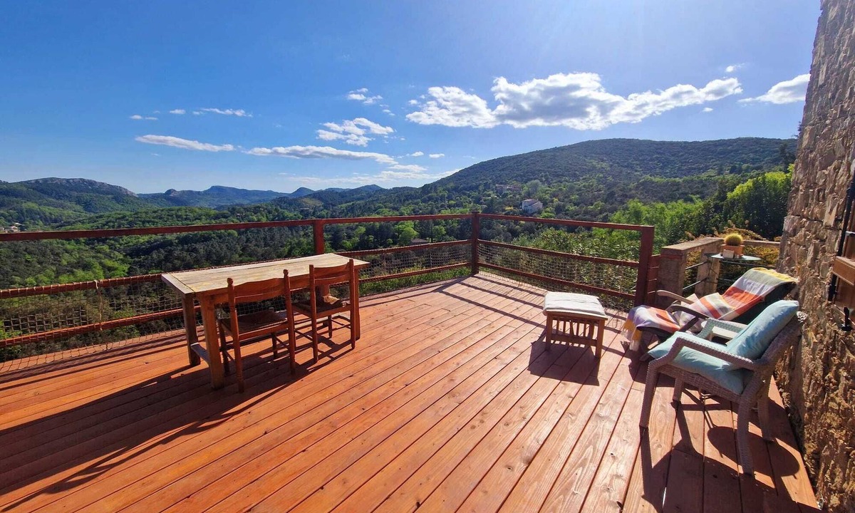 Saint-Sebastien-d'Aigrefeuille House | Bastide d'Aigrefeuille view of Cévennes National Park